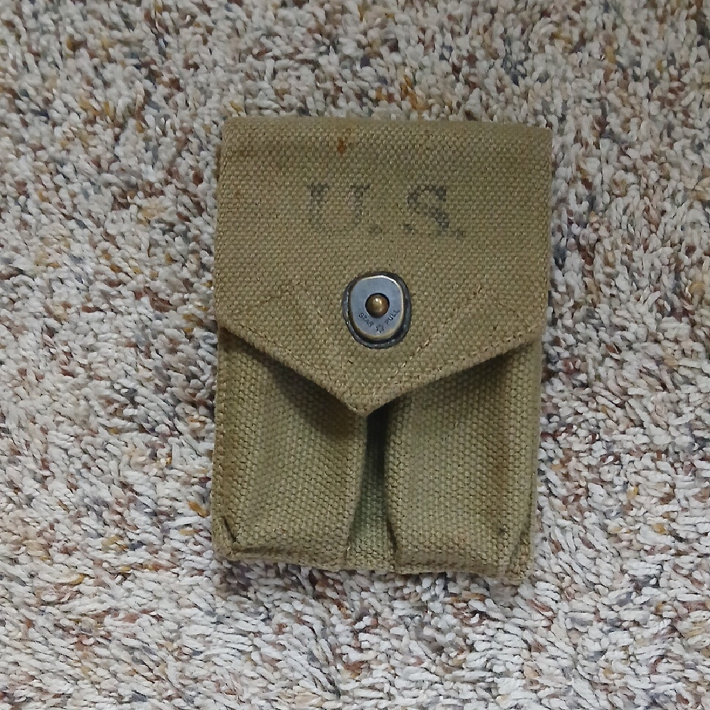 ORIGINAL WWII 1942 45 M 1911 AMMO POUCH